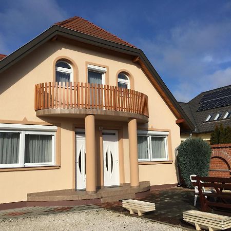 Gitta Apartman Bük Kültér fotó
